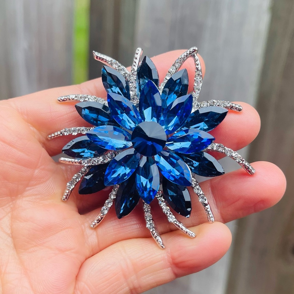 Large Blue Brooch Large Rhinestone Brooch Pin - Picture 1 of 6